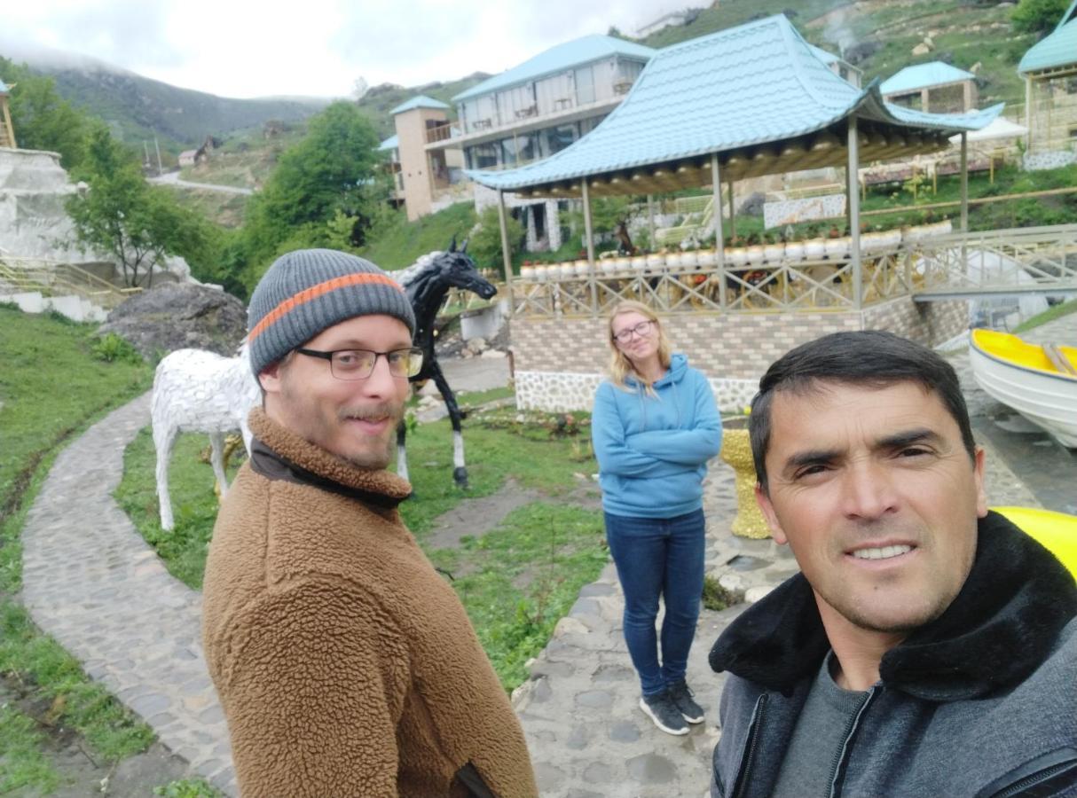 Zaur Guest Hause Hotell Xinaliq Eksteriør bilde
